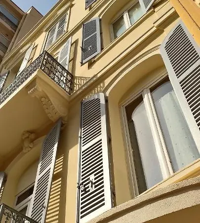 Nouvel 2* Saint-Raphaël