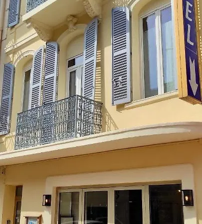 Nouvel Hotel 2*