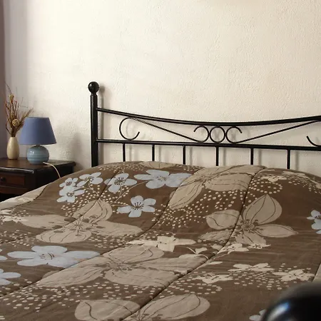 Hotell Nouvel Saint-Raphaël