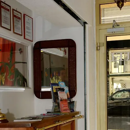 Nouvel 2* Saint-Raphaël